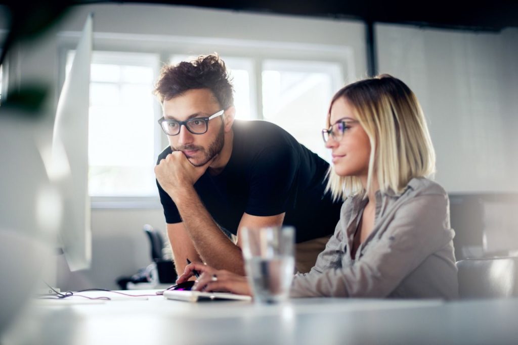 Bahaya Blue Light Smartphone Bagi Mata Ancaman Tersembunyi Di Genggaman Anda