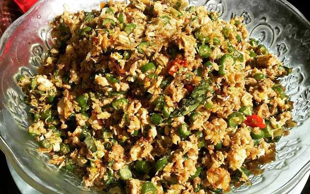 Filosofi Makanan Pada Upacara Adat Bali Lebih Dari Sekadar Sajian Sebuah Manifestasi Kehidupan Dan Keseimbangan