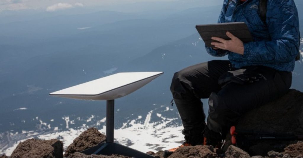 Review Performa Starlink Di Wilayah Pegunungan Dan Pedalaman Menjembatani Kesenjangan Digital