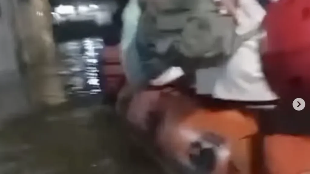 Tangerang Selatan Diterjang Banjir Dan Longsor Setinggi Satu Meter Situasi Kini Berangsur Kondusif